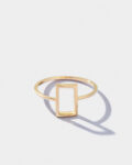 Pr – Rectangular charm gold ring 2