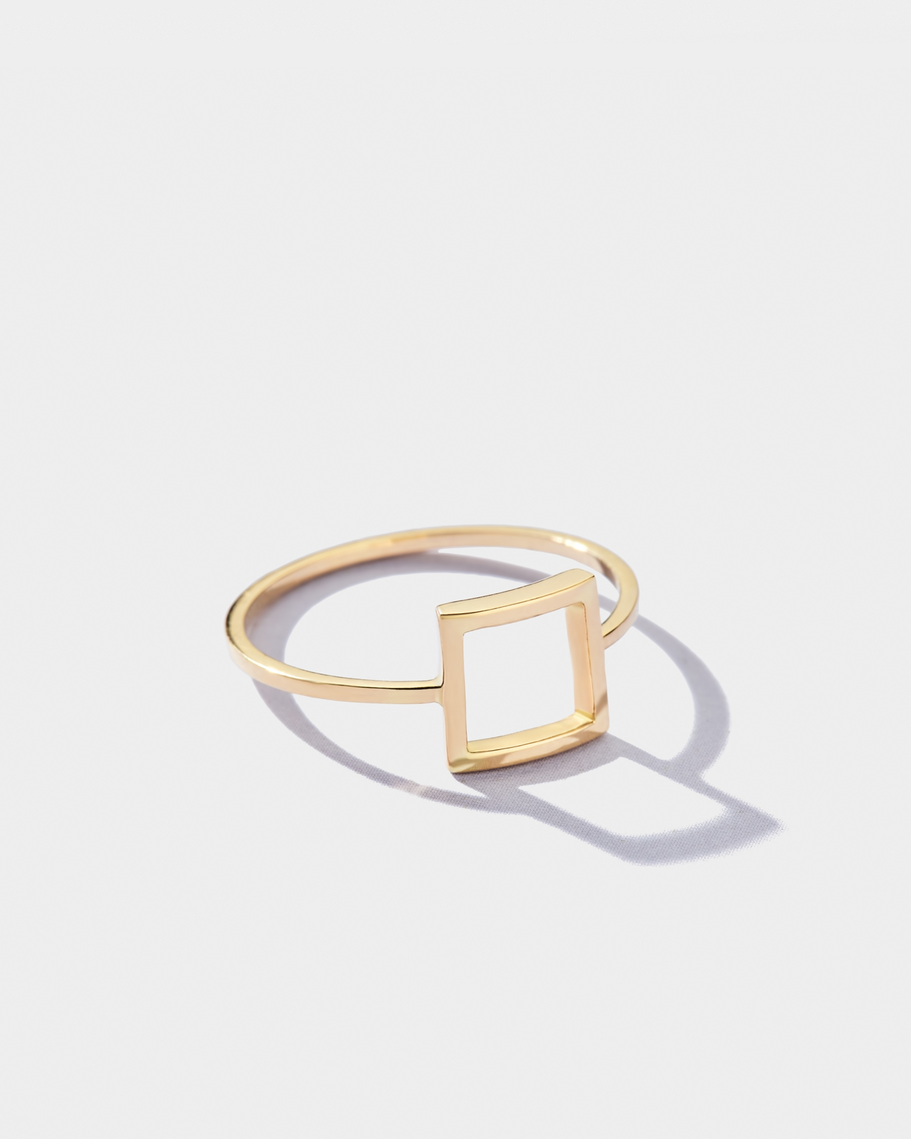 Pr - Square charm gold ring