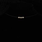 Pr – Transparent pearls and gold necklace